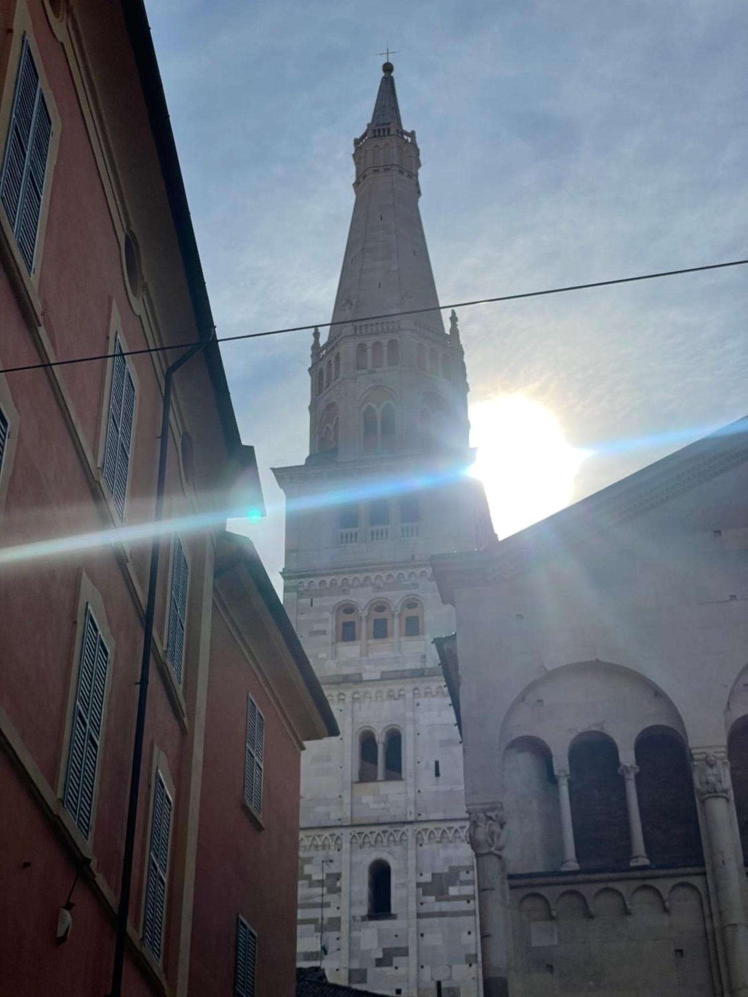 Duomo 12 Apartment Modena Luaran gambar